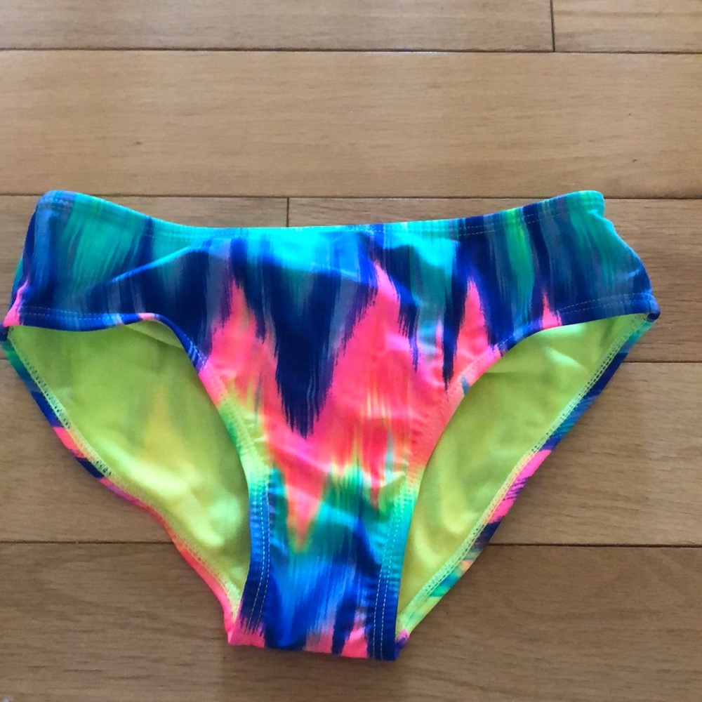 Colorful bottoms!